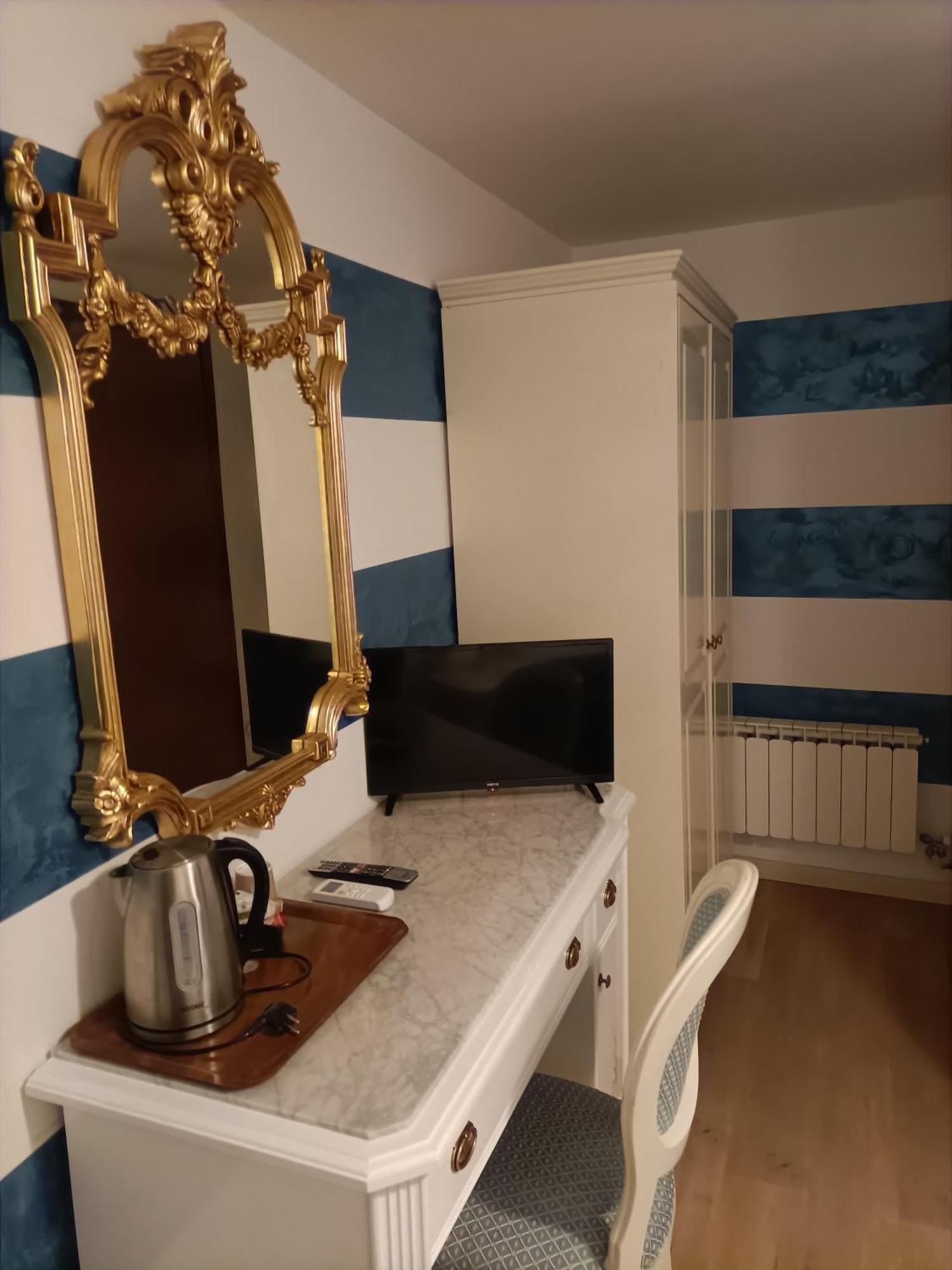 Palazzo Lion Morosini - Check In Presso Locanda Ai Santi Apostoli Guest house Venice