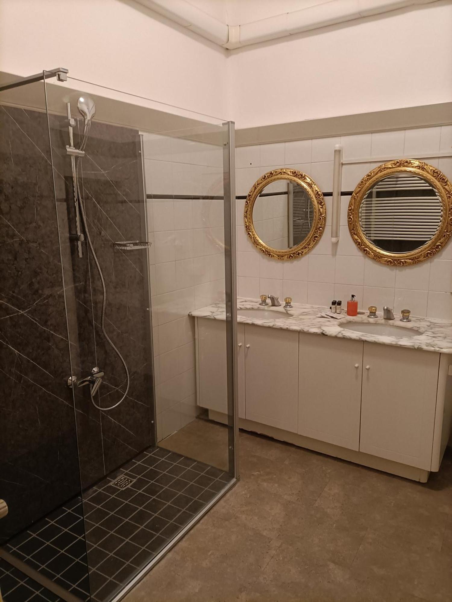 Palazzo Lion Morosini - Check In Presso Locanda Ai Santi Apostoli Guest house