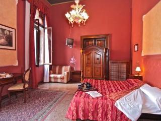 Palazzo Lion Morosini - Check In Presso Ai Santi Apostoli 3* Venecia